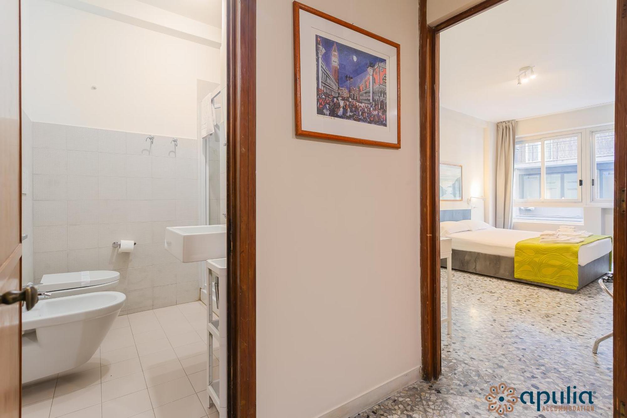 Piccinni Guesthouse By Apulia Accommodation Bari Ngoại thất bức ảnh
